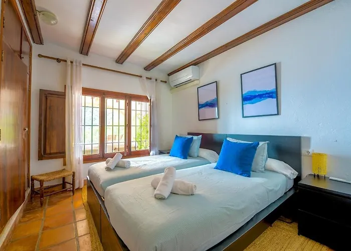 Breathtaking Sea Views, Cala Granadella, Free Parking