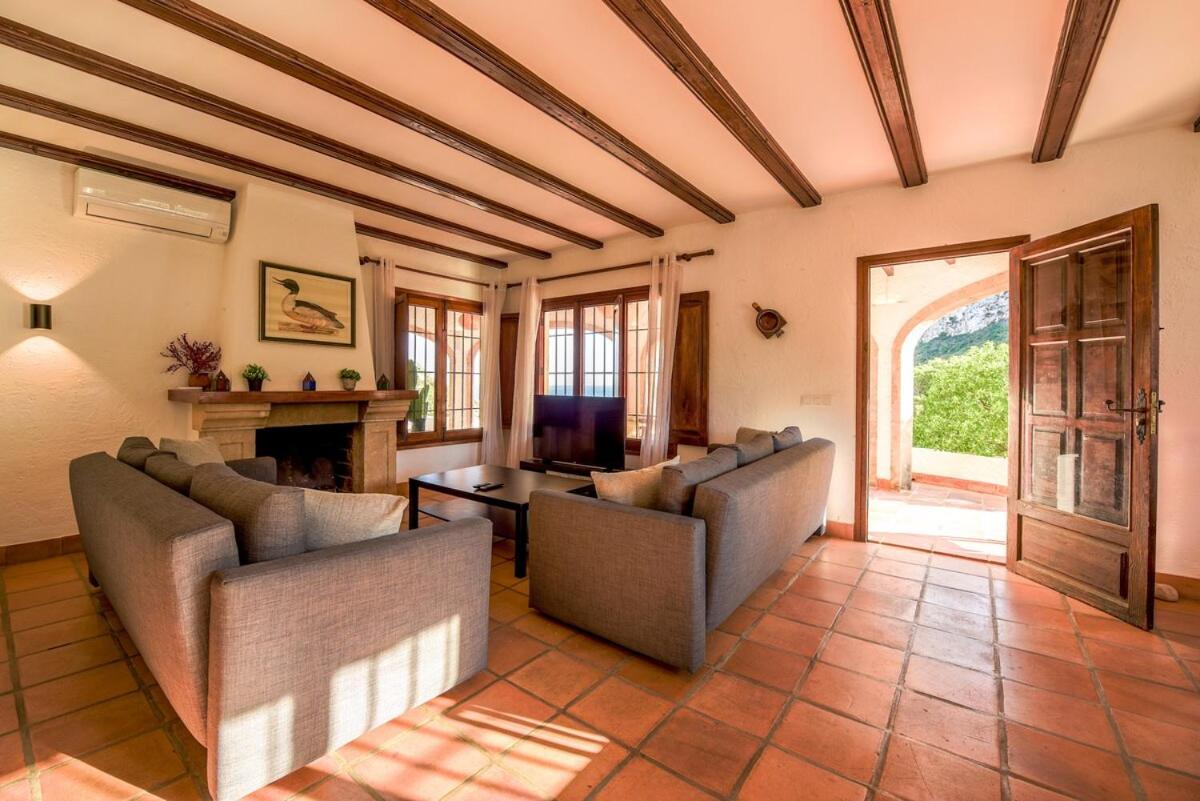 Breathtaking Sea Views, Cala Granadella, Free Parking Casa de vacances